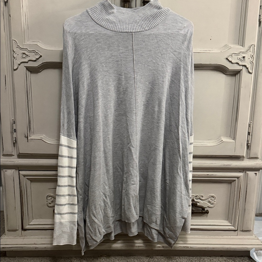 Jones New York Gray and White Striped Sweatshirt